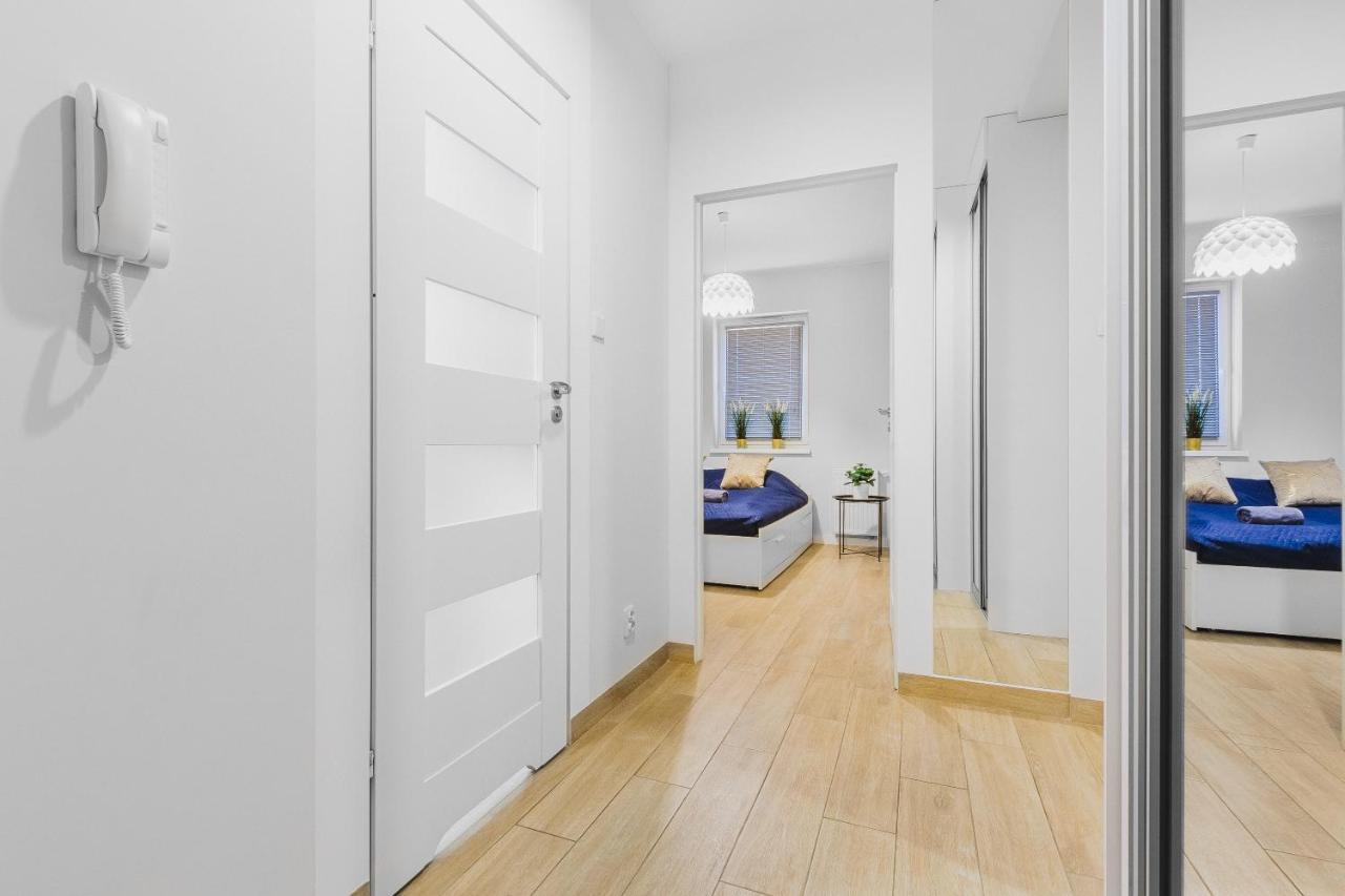 Floris Apartment วูดช์ ภายนอก รูปภาพ